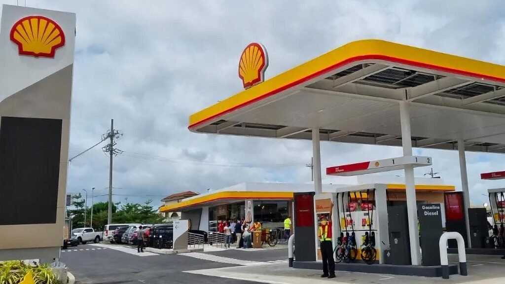 Petroleum retail and fuel distribution infrastructure in India